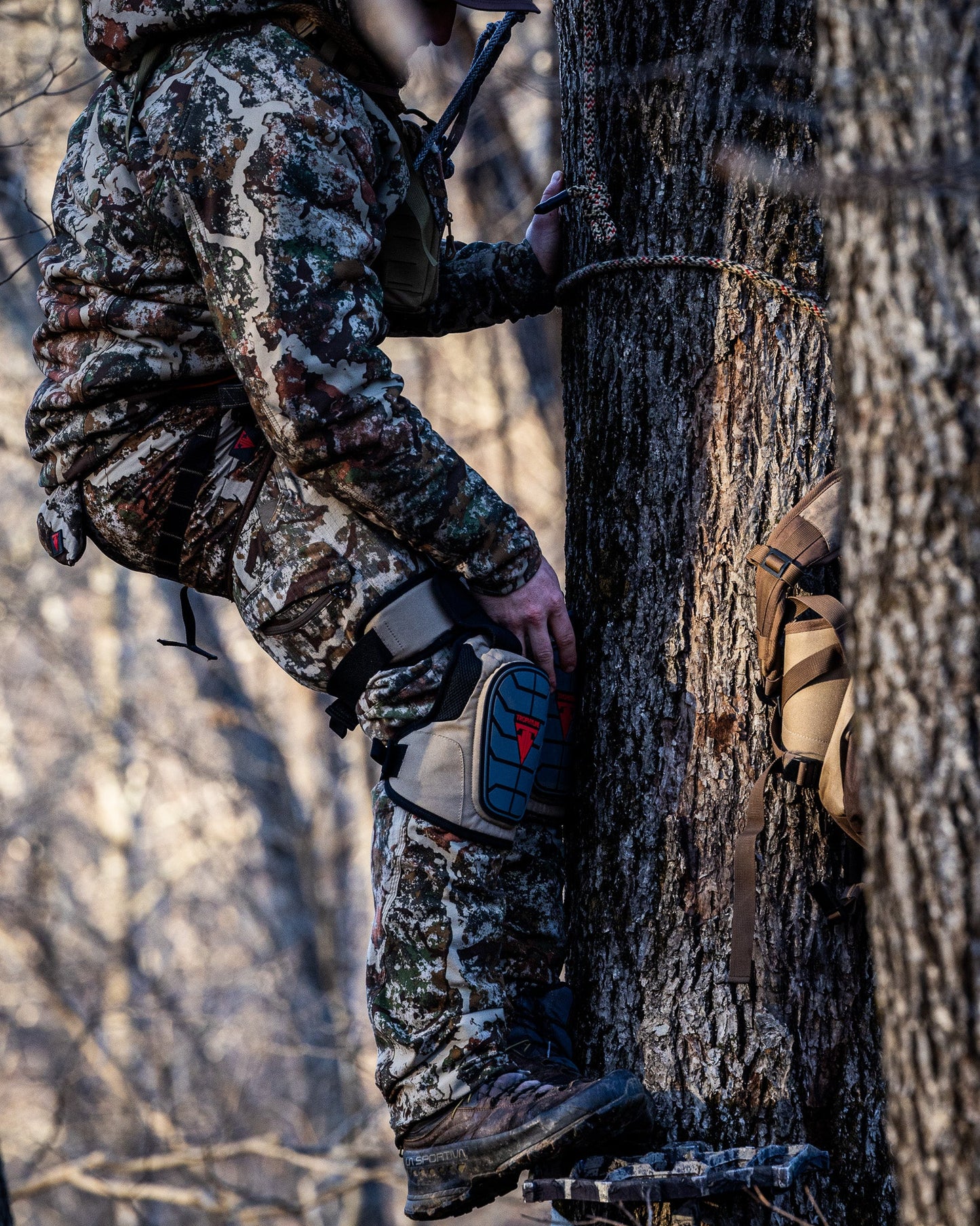 Trophy Line Deluxe Knee Pads