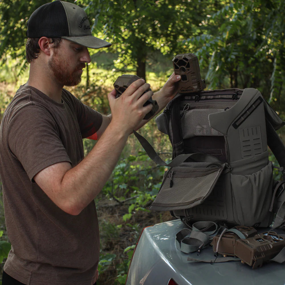Hunt Arsenal Excursion Pack