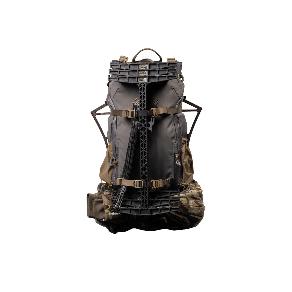 Latitude Praxis Pack