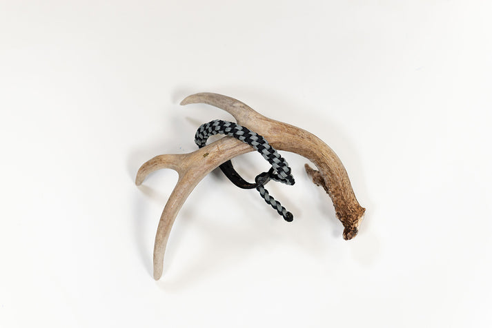 Tieri Bow Headrest Hanger (Set of 2)